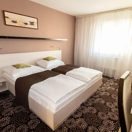 Hotell Parkhotel And Congress Center Plzeň