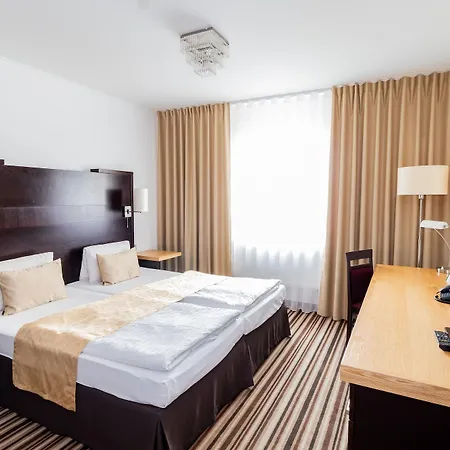 Hotell Parkhotel And Congress Center