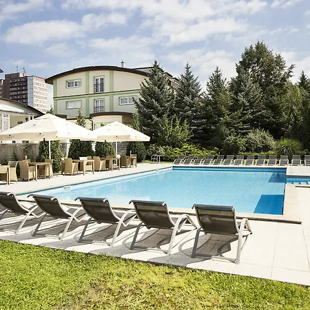 Parkhotel And Congress Center Hotell 4*