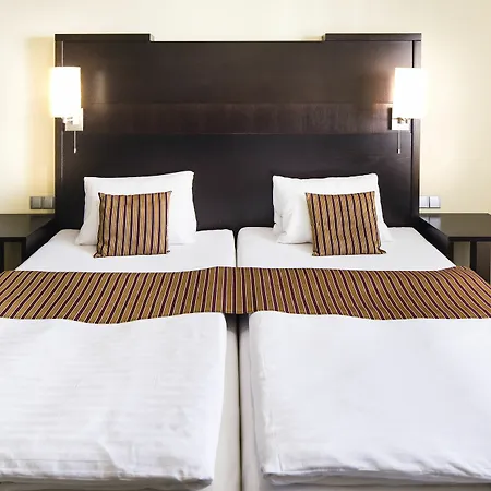 Parkhotel And Congress Center Hotell 4*