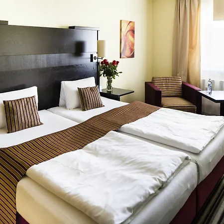 Hotell Parkhotel And Congress Center Plzeň