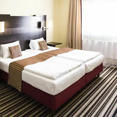 Parkhotel And Congress Center Hotell 4*