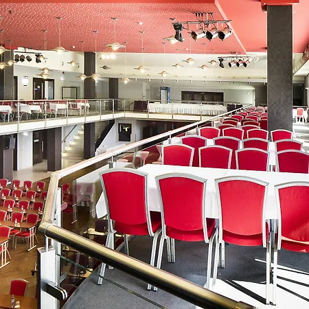 Parkhotel And Congress Center 4*
