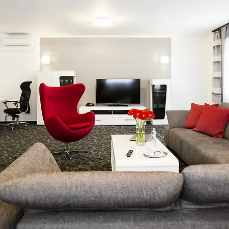 Parkhotel And Congress Center Hotell 4*