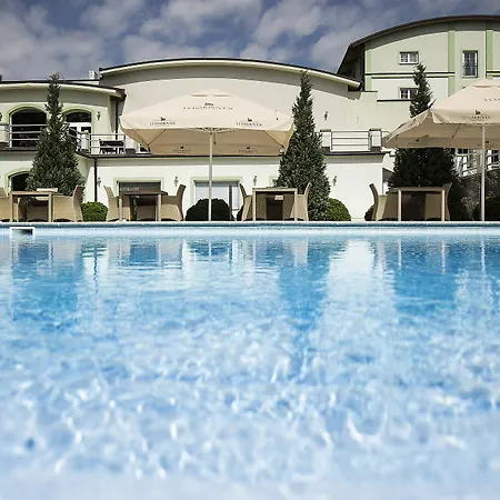 Parkhotel And Congress Center 4* Plzeň